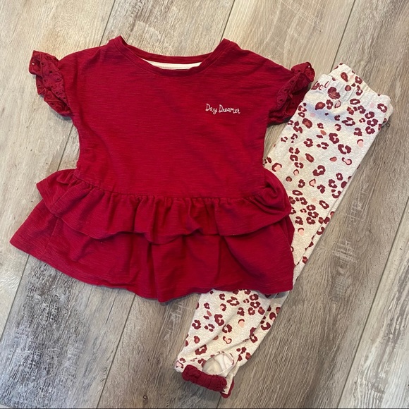 wonder nation Other - Day Dreamer Ruffle Top + Leopard Print Leggings